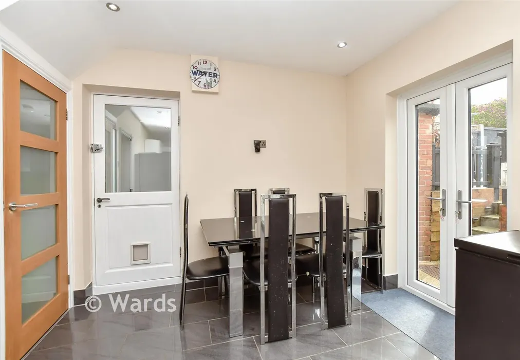 Kitchen/Diner - Leeward Road, Rochester, Medway - Wards of Kent