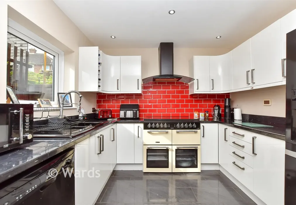 Kitchen/Diner - Leeward Road, Rochester, Medway - Wards of Kent