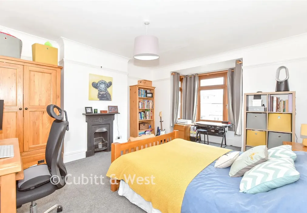 Bedroom 2 - Kirby Road, Portsmouth, Hampshire - Wards of Kent