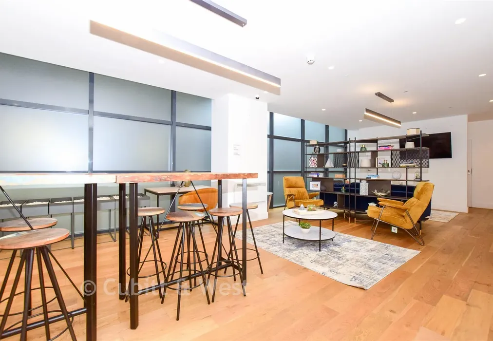 Internal Feature - Edridge Road, Croydon, Surrey - Wards of Kent