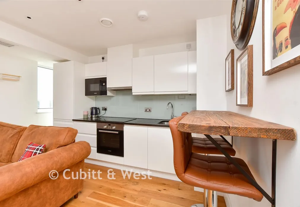 Kitchen / Living Room - Edridge Road, Croydon, Surrey - Wards of Kent
