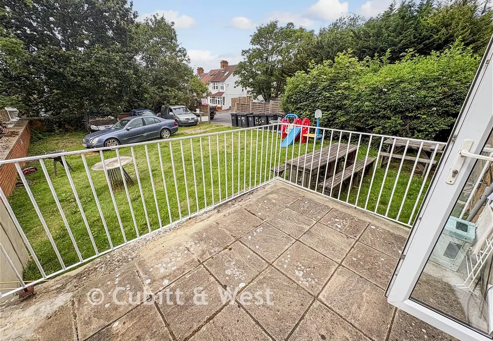 Balcony - Parry Road, London - Wards of Kent