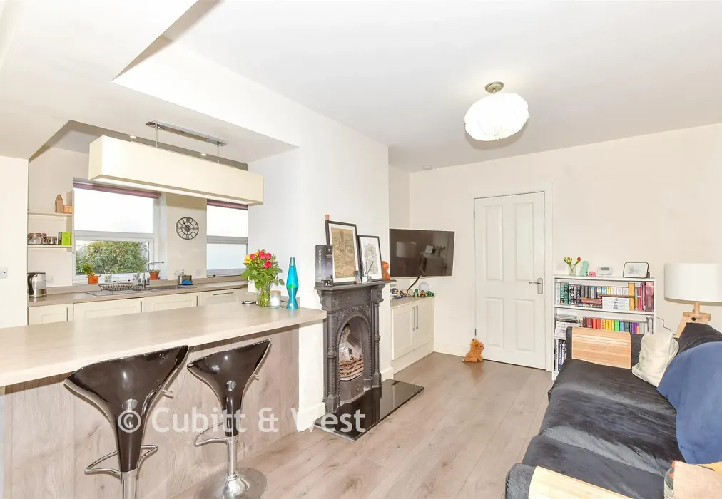 Family Area - Eastney Farm Road, Southsea, Hampshire - Wards of Kent