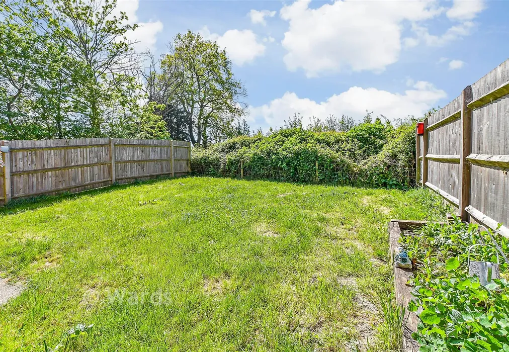 Rear Garden - Halden Field, Rolvenden, Cranbrook, Kent - Wards of Kent