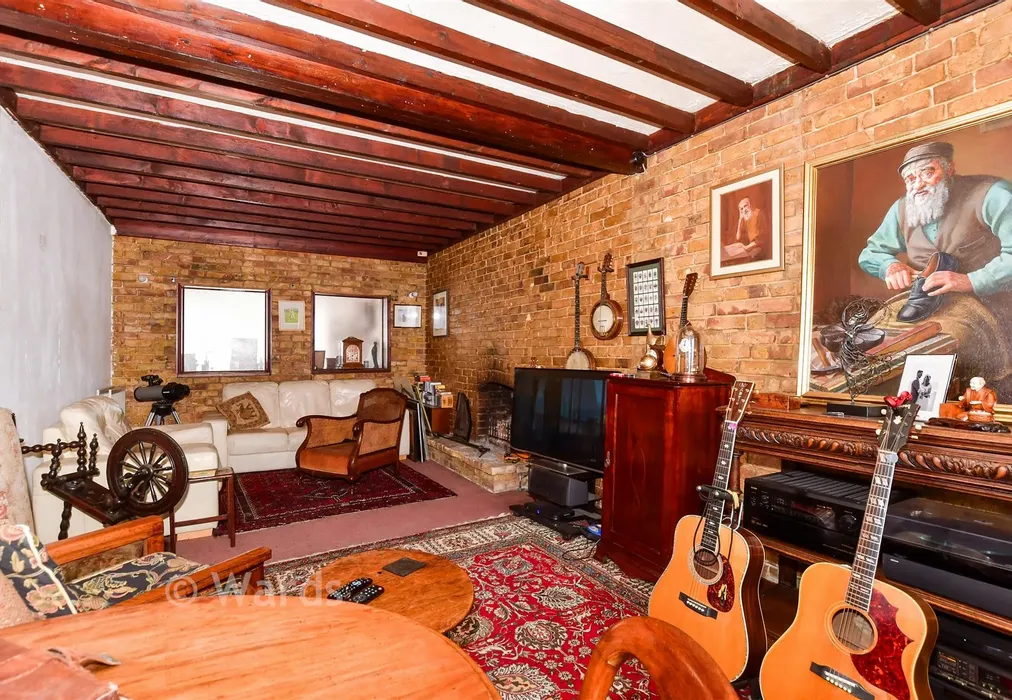 Lounge - Loose Road, Maidstone, Kent - Wards of Kent