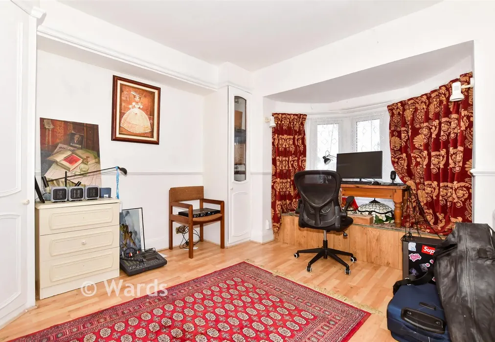 Bedroom 3 - Loose Road, Maidstone, Kent - Wards of Kent