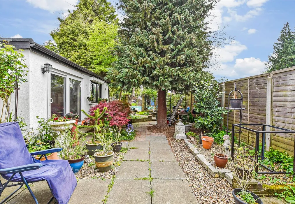 Rear Garden - Loose Road, Maidstone, Kent - Wards of Kent