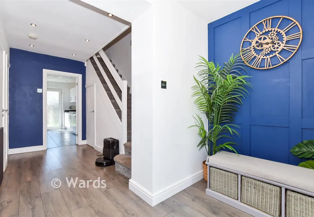 Entrance Hall - Merton Road, Bearsted, Maidstone, Kent - Wards of Kent
