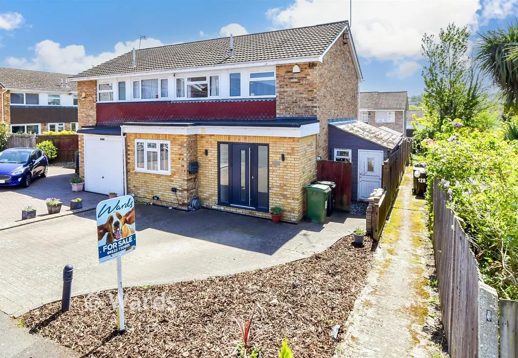 External (Web) - 1 - Merton Road, Bearsted, Maidstone, Kent - Wards of Kent