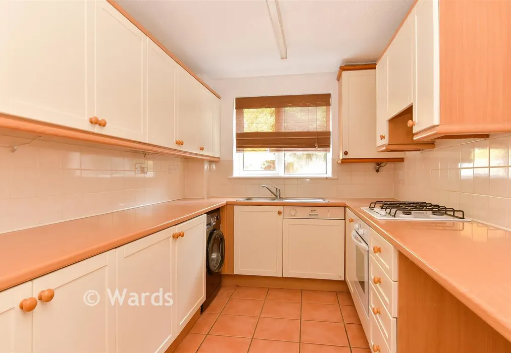 Kitchen - Olivers Mill, New Ash Green, Longfield, Kent - Wards of Kent