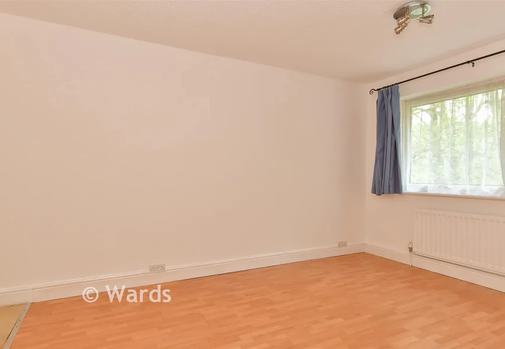 Bedroom 1 - Olivers Mill, New Ash Green, Longfield, Kent - Wards of Kent