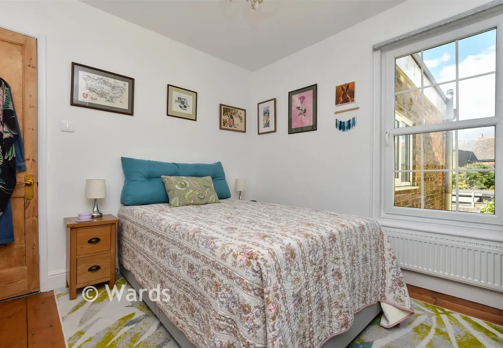Bedroom 2 - West Street, Deal, Kent - Wards of Kent