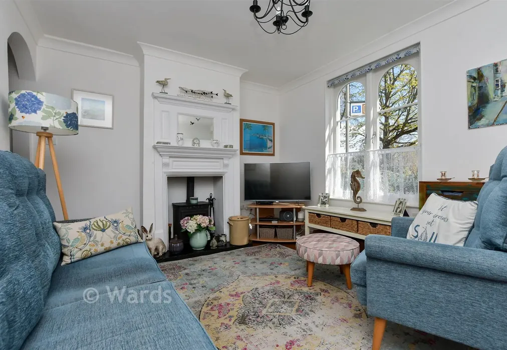 Lounge - West Street, Deal, Kent - Wards of Kent