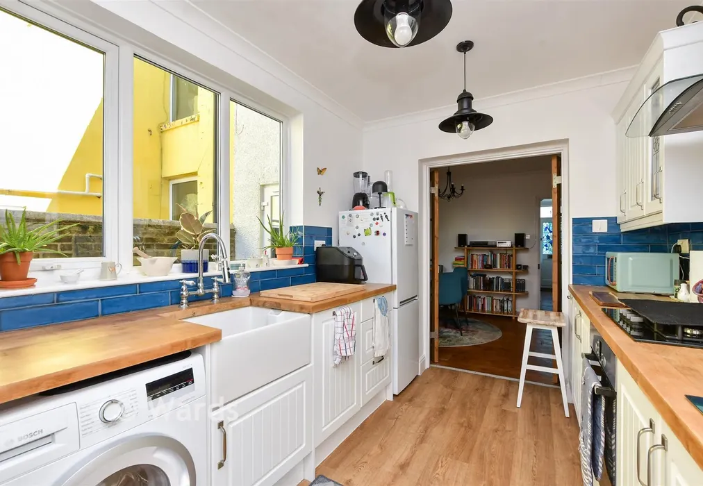 Kitchen - West Street, Deal, Kent - Wards of Kent