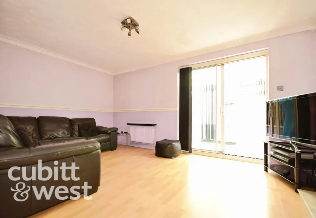  - AVAILABLE WITH NO DEPOSIT Althorpe Drive Portsmouth PO3 - Wards of Kent