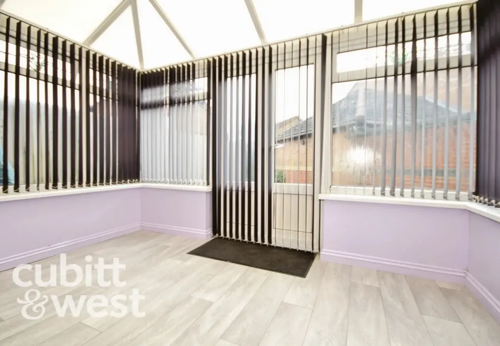  - AVAILABLE WITH NO DEPOSIT Althorpe Drive Portsmouth PO3 - Wards of Kent