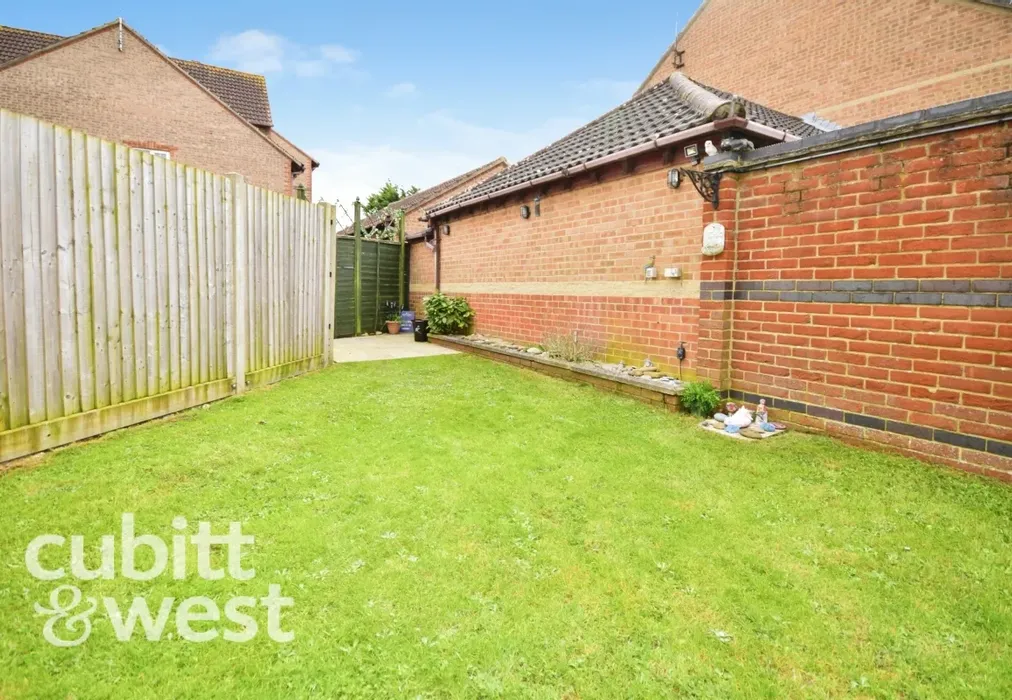  - AVAILABLE WITH NO DEPOSIT Althorpe Drive Portsmouth PO3 - Wards of Kent