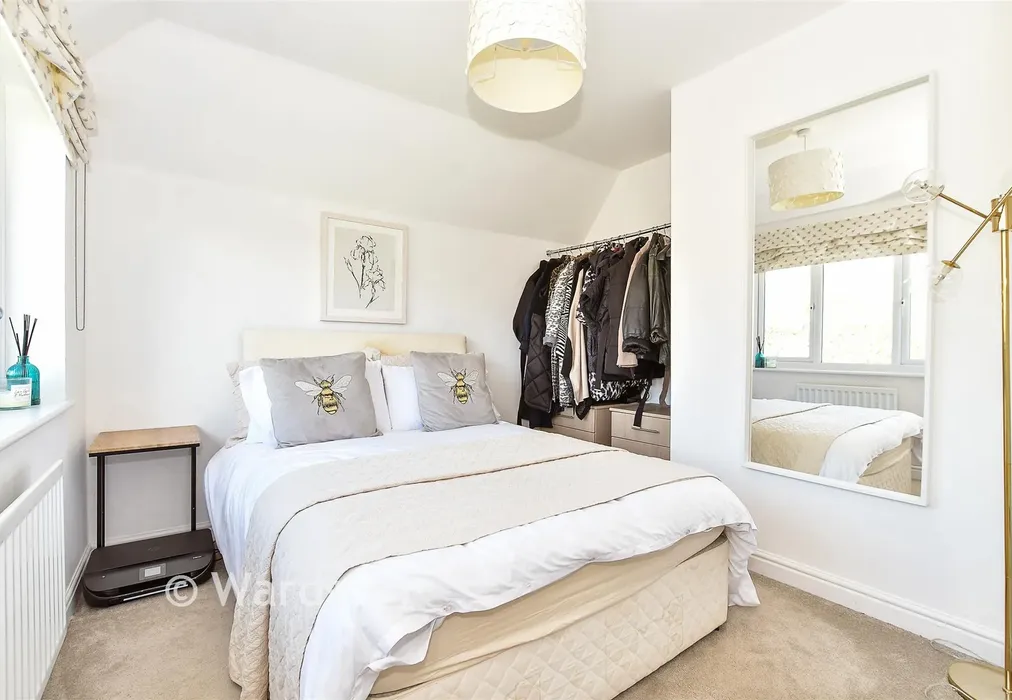 Bedroom 4 - Great Threads, Staplehurst, Kent - Wards of Kent