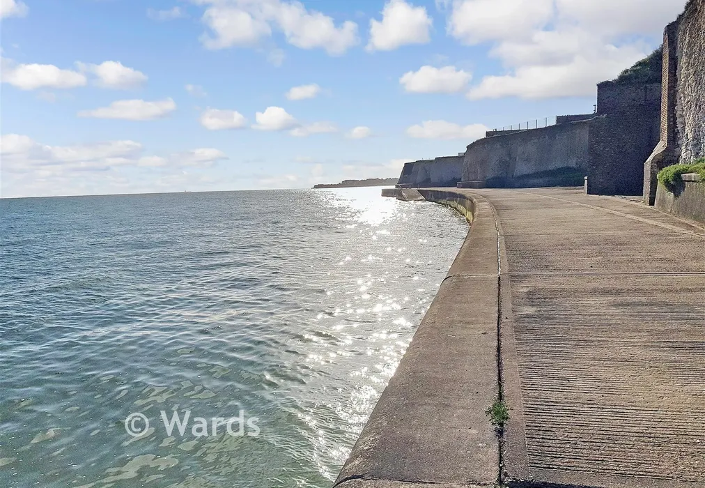 Sea Views/Prom - Epple Bay Avenue, Birchington, Kent - Wards of Kent