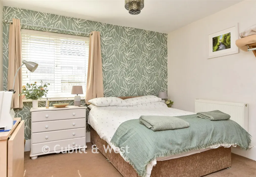 Bedroom 4 - Keymer Avenue, Peacehaven, East Sussex - Wards of Kent