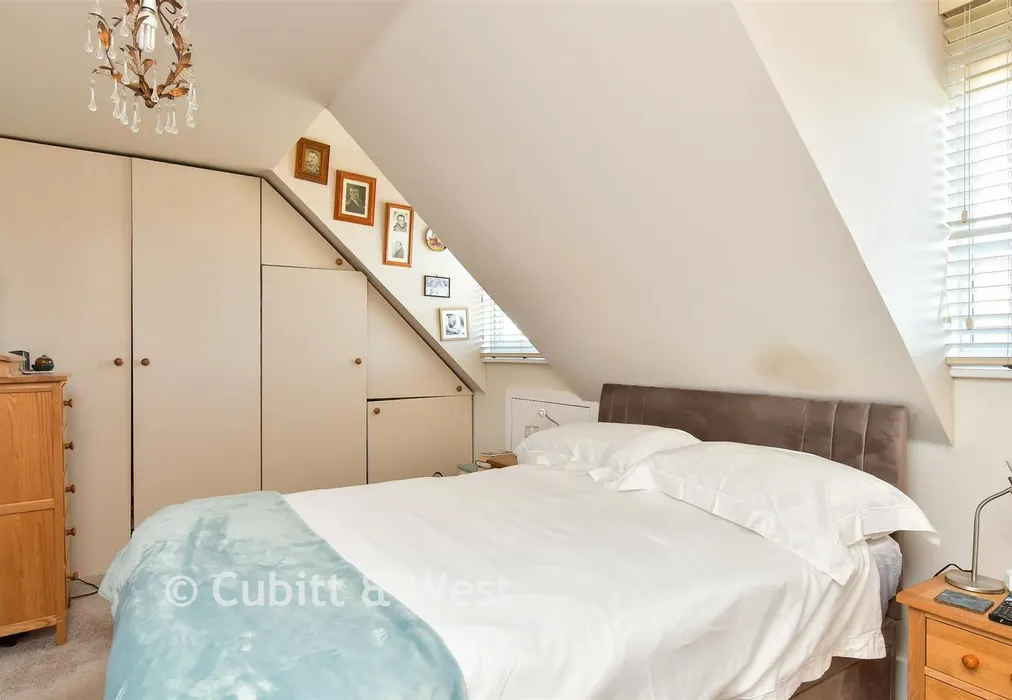 Bedroom 2 - Keymer Avenue, Peacehaven, East Sussex - Wards of Kent