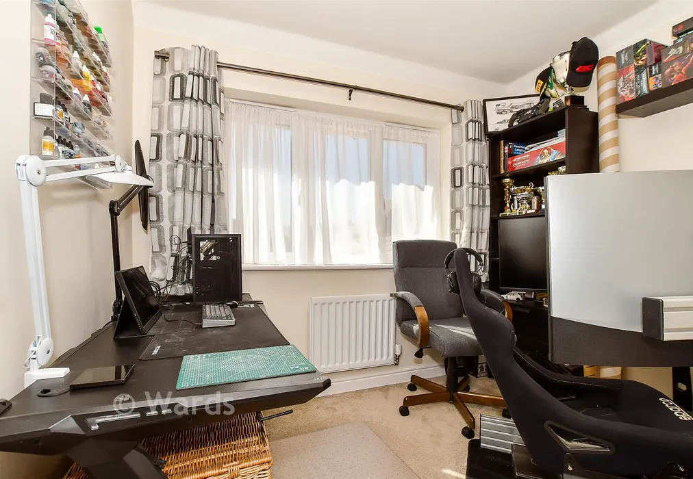 Bedroom 4 - Rags Field, Staplehurst, Kent - Wards of Kent