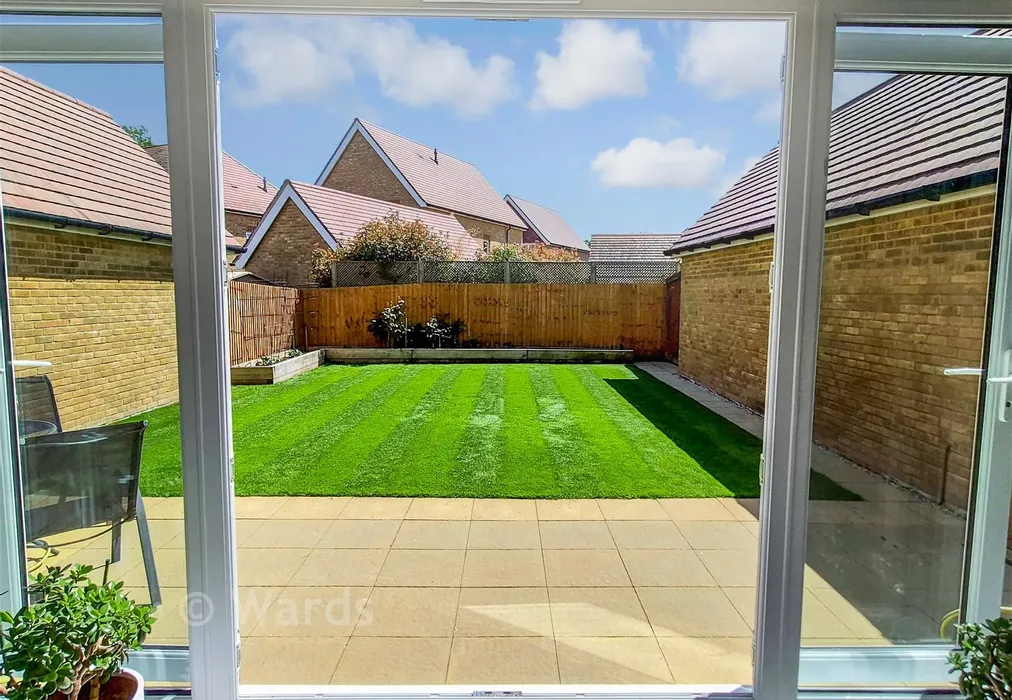Rear Garden - Rags Field, Staplehurst, Kent - Wards of Kent