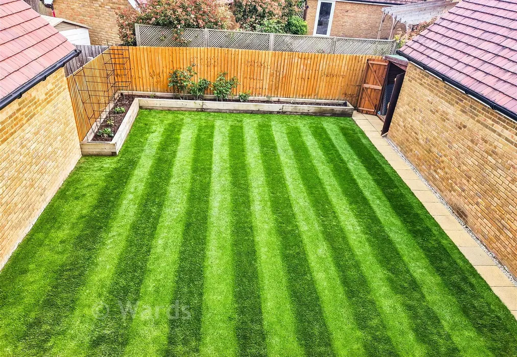 Rear Garden - Rags Field, Staplehurst, Kent - Wards of Kent