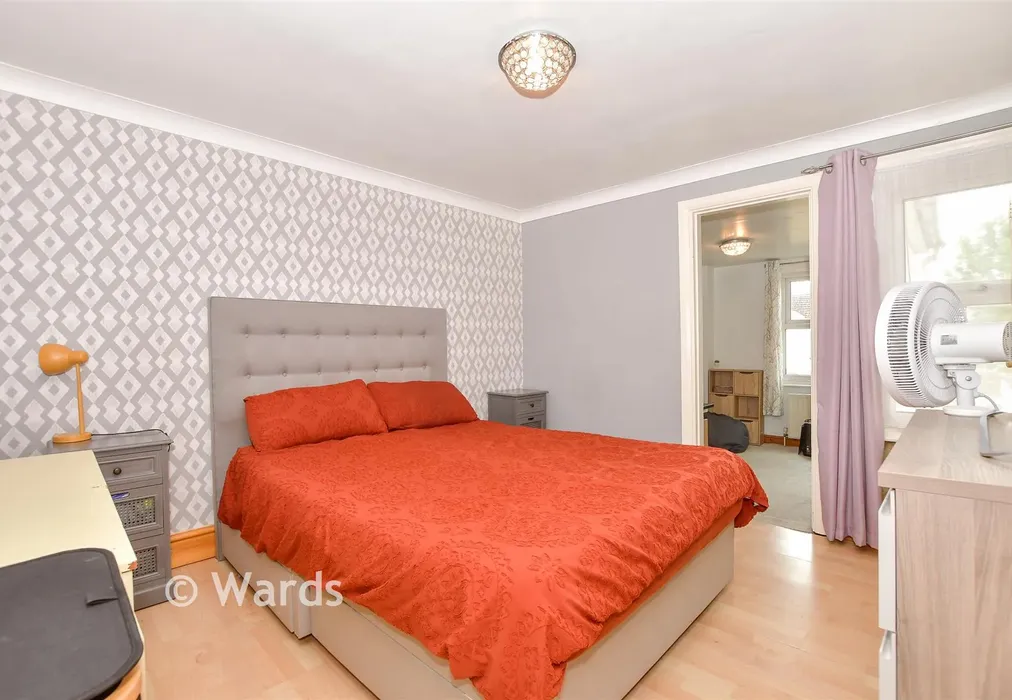 Bedroom 1 - Malling Road, Snodland, Kent, Kent - Wards of Kent