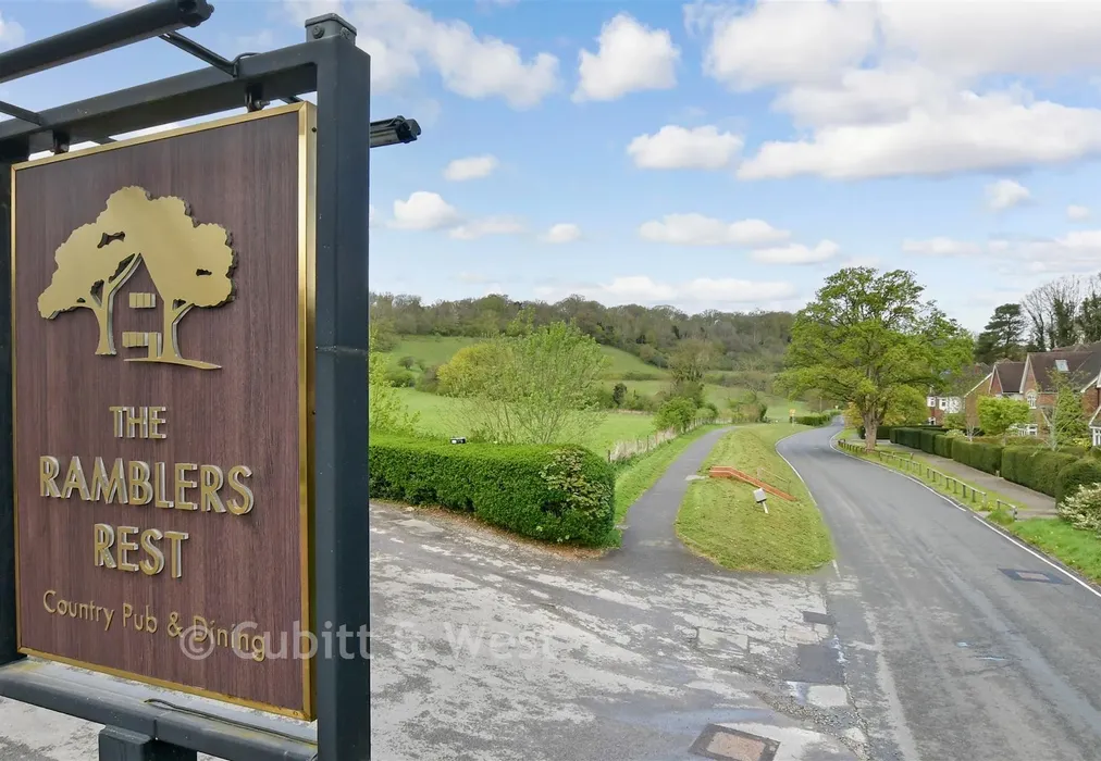 Surrounding Area - Prospect House, Outwood Lane, Chipstead, Surrey - Wards of Kent