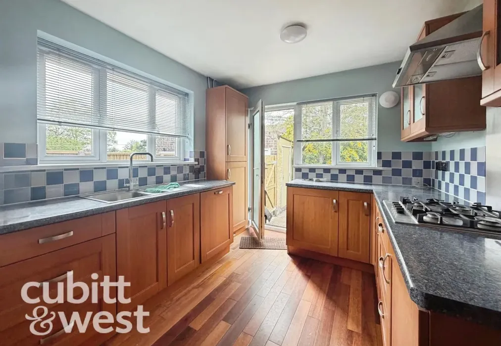  - AVAILABLE WITH NO DEPOSIT Birch Tree Drive Emsworth PO10 - Wards of Kent