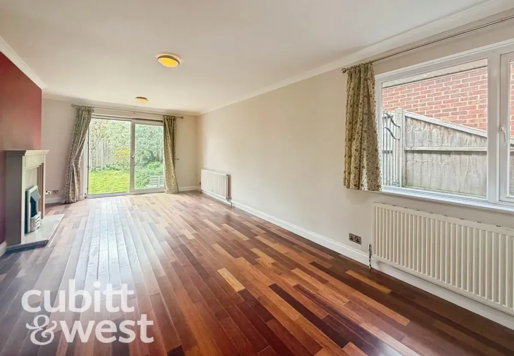  - AVAILABLE WITH NO DEPOSIT Birch Tree Drive Emsworth PO10 - Wards of Kent