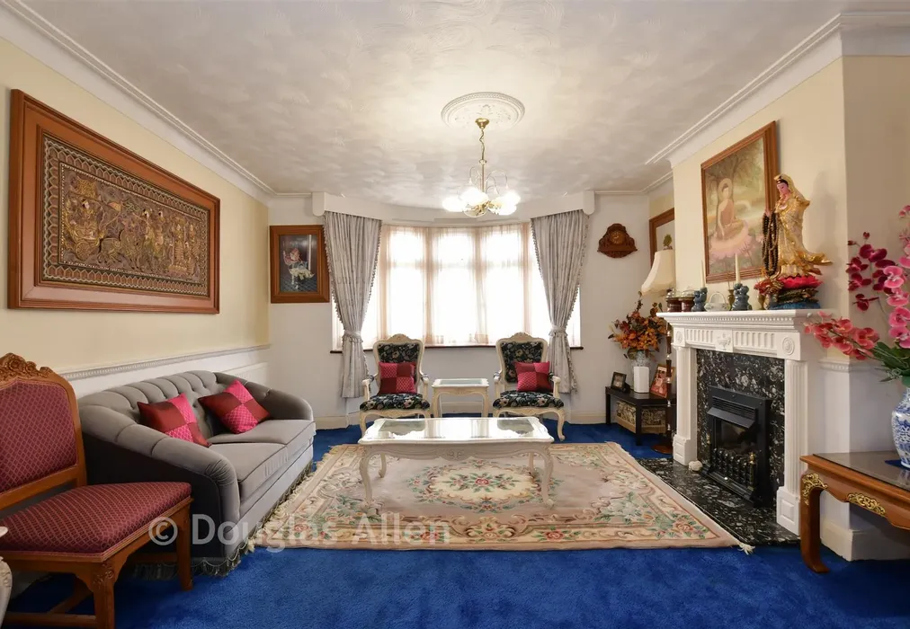 Lounge/Dining Room - Wennington Road, Rainham, Essex - Wards of Kent