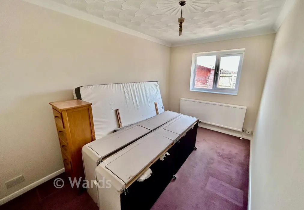 Bedroom 2 - Lade Fort Crescent, Lydd On Sea, Kent - Wards of Kent