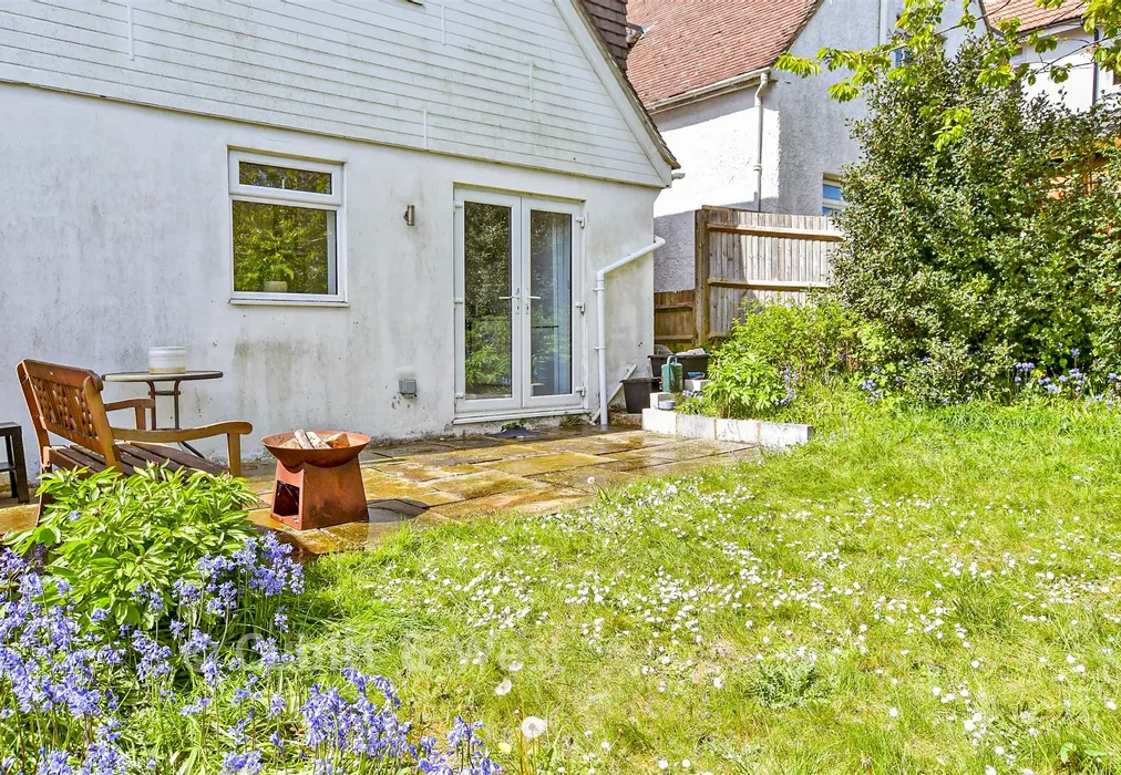 Rear Garden - Rosebery Avenue, Woodingdean, Brighton, East Sussex - Wards of Kent