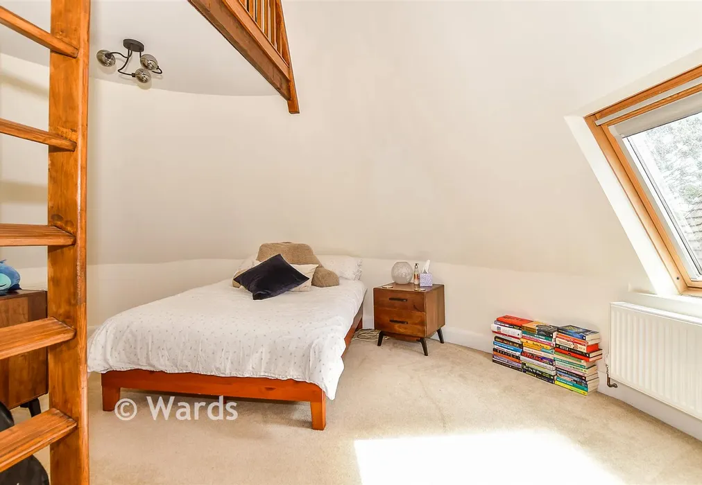 Bedroom 3 - Mill Lane, Yalding, Maidstone, Kent - Wards of Kent