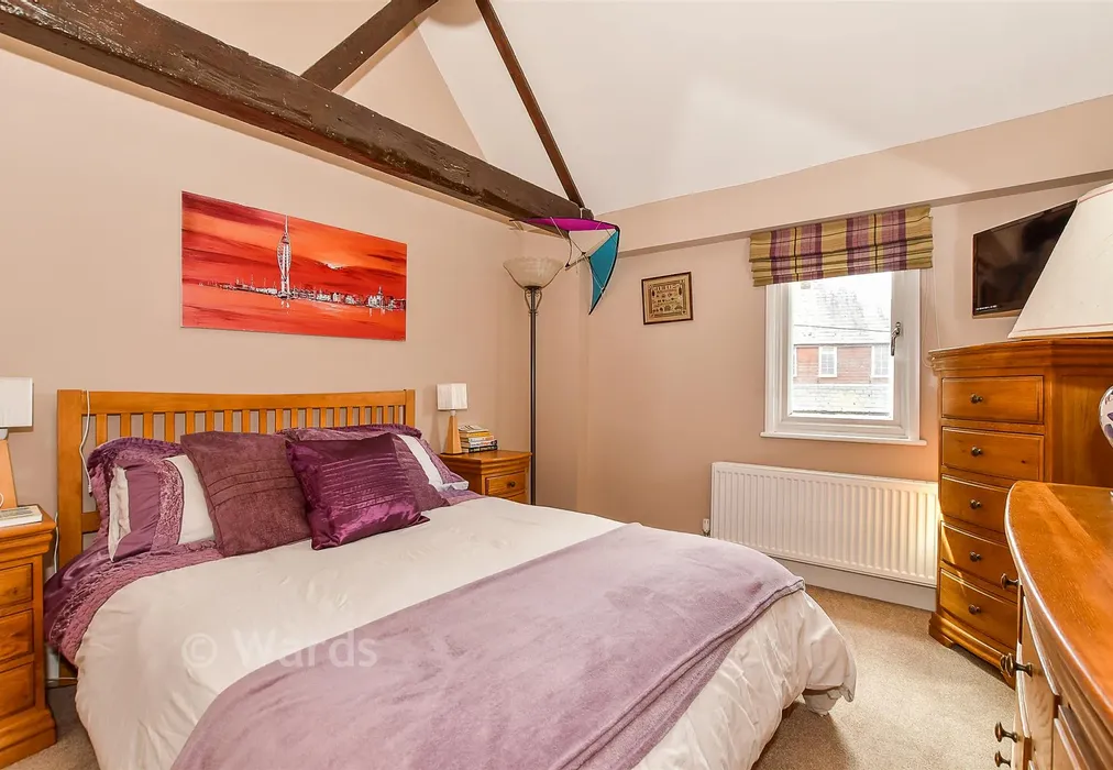 Bedroom 2 - Mill Lane, Yalding, Maidstone, Kent - Wards of Kent