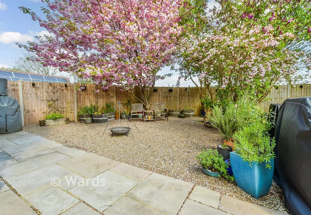 Patio / Decking - Mill Lane, Yalding, Maidstone, Kent - Wards of Kent