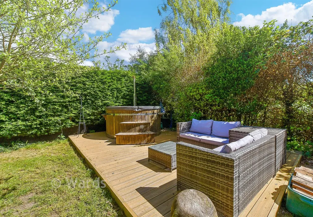 Patio / Decking - Mill Lane, Yalding, Maidstone, Kent - Wards of Kent