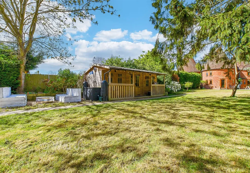 Workshop/Outbuildings - Mill Lane, Yalding, Maidstone, Kent - Wards of Kent