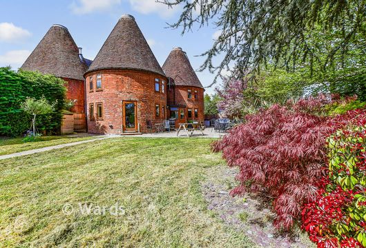Mill Lane, Yalding, Maidstone, Kent - Wards of Kent
