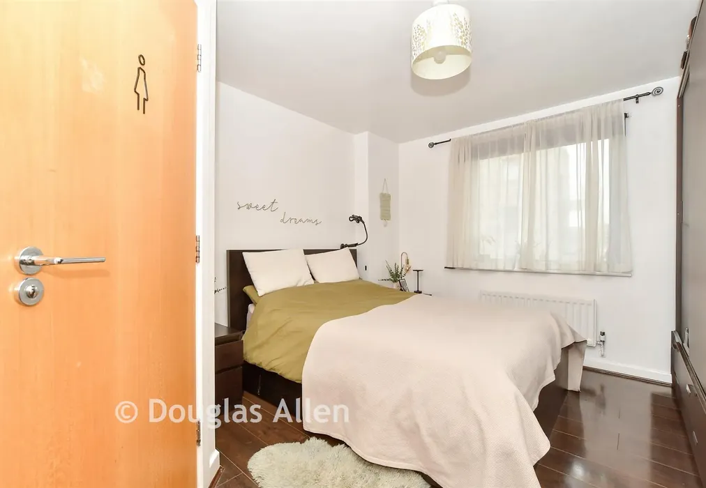 Bedroom 1 - Spring Place, Barking, Essex - Wards of Kent