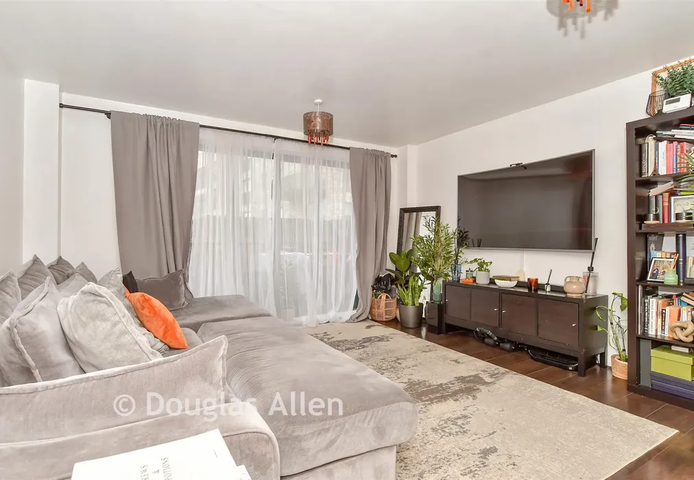 Lounge/Diner /Kitchen - Spring Place, Barking, Essex - Wards of Kent
