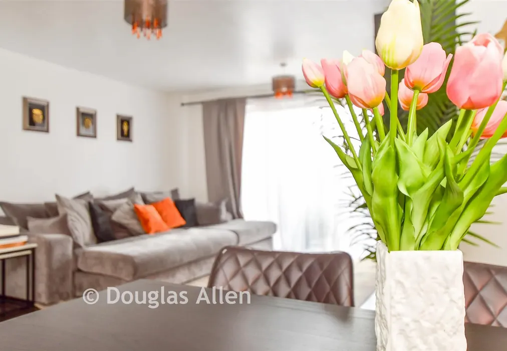 Internal Lifestyle Photograph - Spring Place, Barking, Essex - Wards of Kent