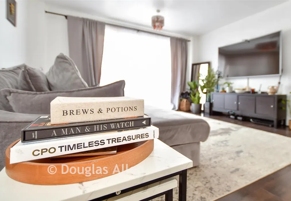 Internal Lifestyle Photograph - Spring Place, Barking, Essex - Wards of Kent