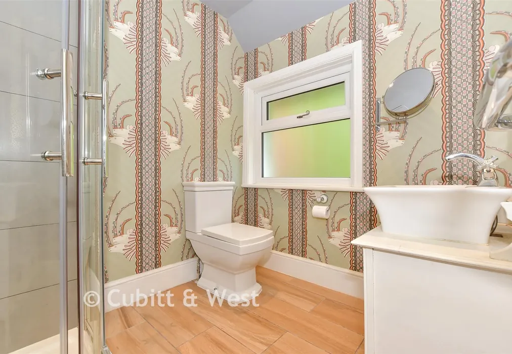 Shower Room - College Lane, East Grinstead, West Sussex - Wards of Kent