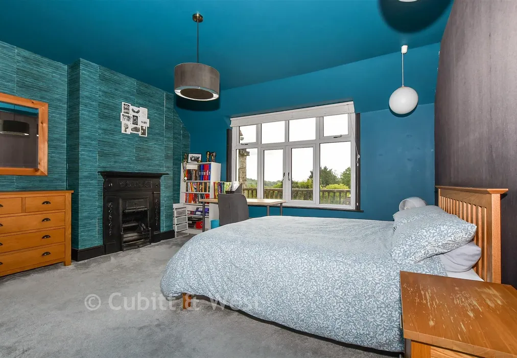 Bedroom 3 - College Lane, East Grinstead, West Sussex - Wards of Kent