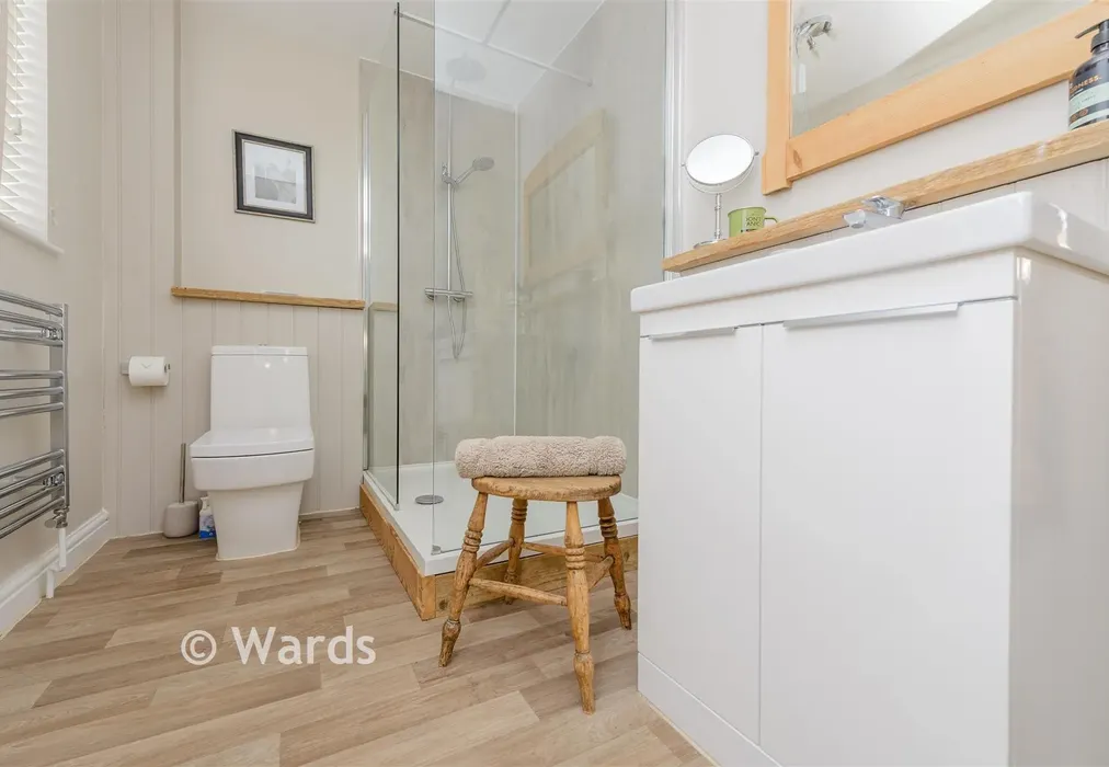 Shower Room - Kingsingfield Road, West Kingsdown, Sevenoaks, Kent - Wards of Kent