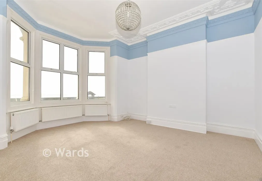 Lounge - Marine Parade, Littlestone, New Romney, Kent - Wards of Kent