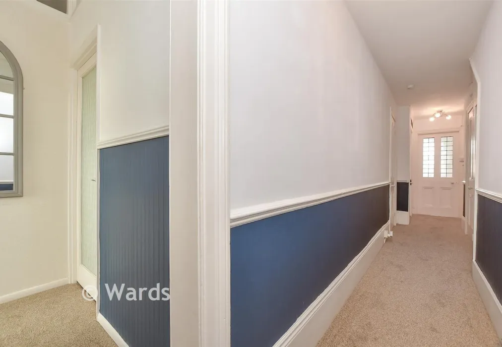 Entrance Hall - Marine Parade, Littlestone, New Romney, Kent - Wards of Kent